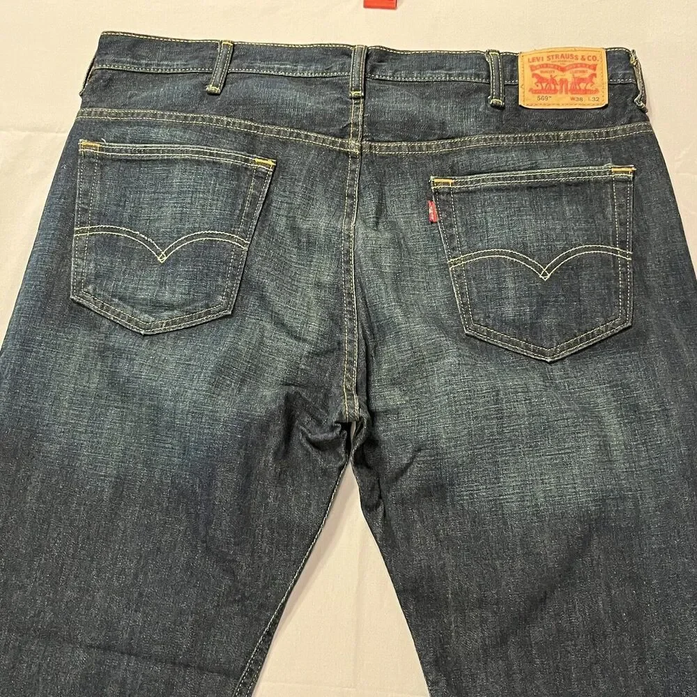 Levi's 569 Jeans Size 38x32 Blue Loose Straight Dark Wash Denim Pants Baggy